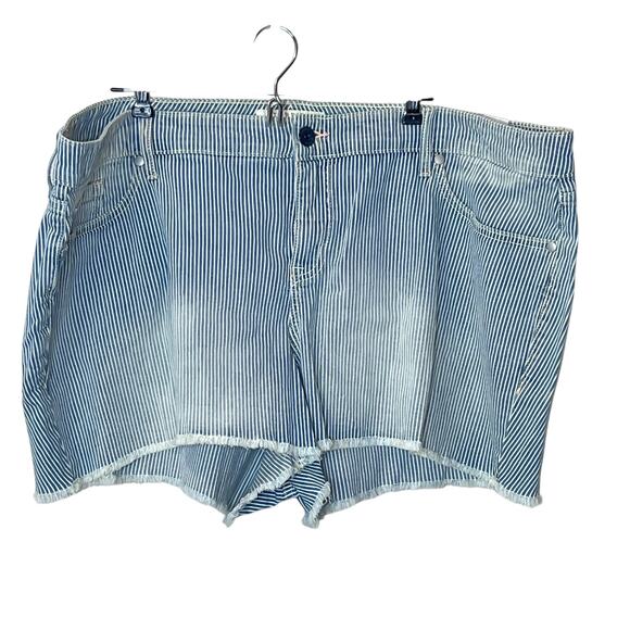 Torrid Linen Tie Front Short High Rise Cuffed Shorts Black Women Plus Sz 20 NWT - Picture 1 of 7